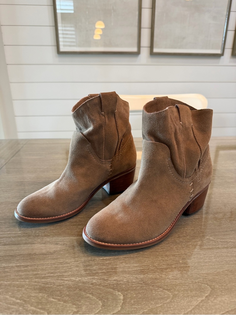Dolce Vita Graham Taupe (tan) Suede Western Ankle Boots